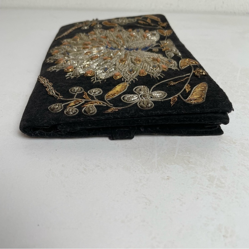 Vintage Mid-Century Modern Zadozi Embroidered Velvet Peacock Clutch Made India - Picture 5 of 17
